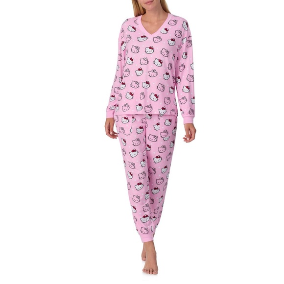 Hello Kitty Pink Pajama Set Various Sizes - Picture 9 of 11